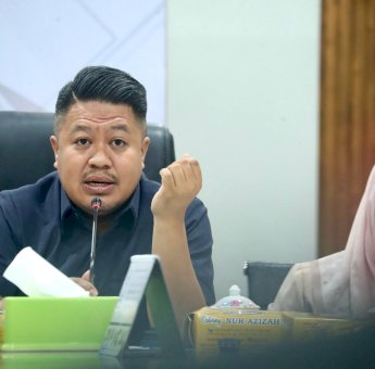 Lantang! Ketua Fraksi NasDem Ari Ashari Semprot Pemkot: Segera Ambil Alih Fasum-Fasos di Tanjung Bunga