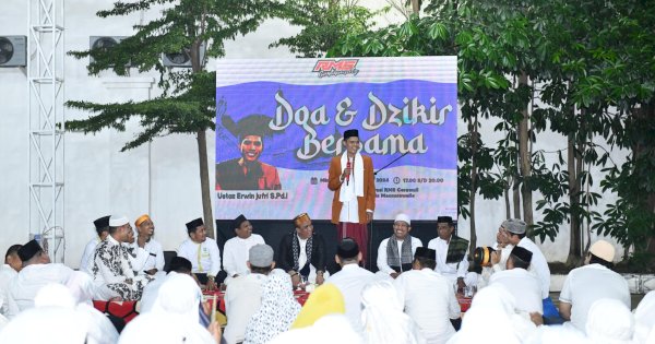 RMS Community dan Ribuan Warga Pinrang Gelar Doa-Dzikir Bersama Jelang Pencoblosan