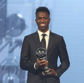 Vinicius Junior Raih Gelar Pemain Terbaik FIFA 2024
