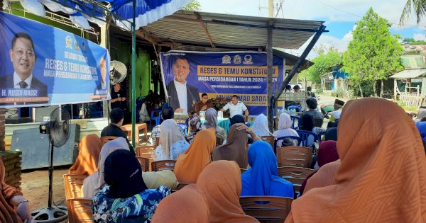 Temu Konstituen di Pangkep, Legisator NasDem Muhammad Sadar Disambut Sholawat Nabi