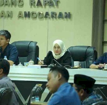 Badan Anggaran DPRD Kota Makassar Rapat Bahas Rancangan Perubahan KUA APBD 2024