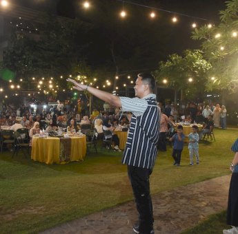 Usai Dilantik Jadi Anggota DPRD Makassar, Gelar Syukuran Bersama Warga, Odhika : Ini Kemenangan Kita Bersama