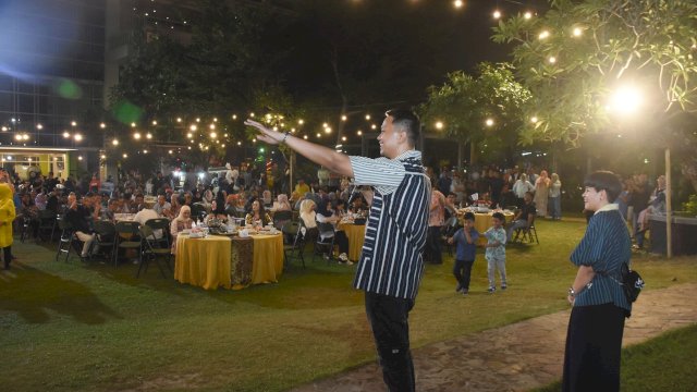 Usai Dilantik Jadi Anggota DPRD Makassar, Gelar Syukuran Bersama Warga, Odhika : Ini Kemenangan Kita Bersama