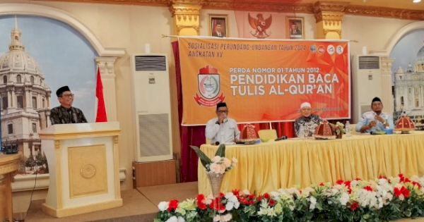 Sosialisasi Perda Pendidikan Baca Tulis Al-Qur’an, Muchlis Misbah: Pedoman Hidup