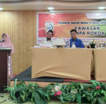 Yeni Rahman Dorong Pemkot Makassar Buat Percontohan Kawasan Tanpa Rokok