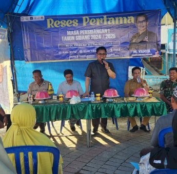 Anggota DPRD Makassar M Yahya Temu Konstituen, Lampu Jalan hingga Armada Pengangkut Sampah&nbsp;jadi Topik Utama