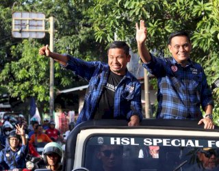 Ribuan Warga Parepare Tumpah Ruah di Konvoi Kemenangan Tasming-Hermanto