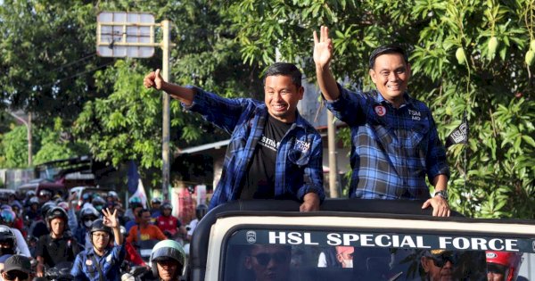 Ribuan Warga Parepare Tumpah Ruah di Konvoi Kemenangan Tasming-Hermanto