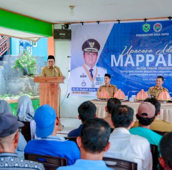 Bupati Barru Mappalili di Desa Nepo