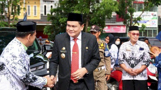 Hari Guru Nasional 79, Bupati Barru Pimpin Upacara dan Bacakan Amanat Menteri Pendidikan R.I