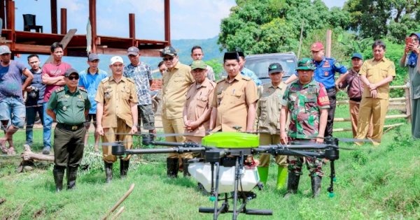 Bupati Barru Ajak Petani Lestarikan Tradisi Mappalili, Dorong Peningkatan Produksi Pertanian