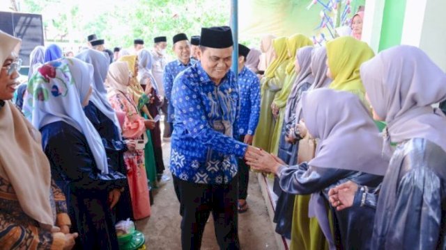 Bupati Barru Ajak Warga Petik Hikmah Maulid Nabi, Jaga Persatuan di Tahun Politik