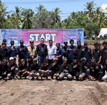 Bupati Barru Hadiri Acara Adat dan Dorong Pelestarian Budaya Lokal
