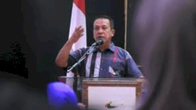 Anggota DPRD Makassar Hasanuddin Leo Hadiri Tradisi Sapu-Sapu Ulu Hari Asyura