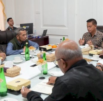 Pj Gubernur Prof Fadjry Djufry Pimpin Rakor Satgas Swasembada Pangan dengan Kepala Daerah se-Sulsel