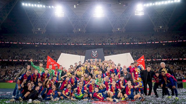 Barca Juara Piala Super Spanyol.