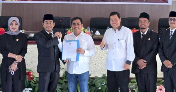 KPU Tana Toraja Tetapkan Zadrak Tombeg-Erianto Laso sebagai Bupati dan Wakil Bupati Terpilih