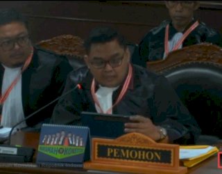 Kuasa Hukum Pemohon Erat Bersalam Pastikan Penarikan Berkas Gugatan