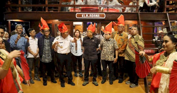 Menteri Kebudayaan Fadli Zon Apresiasi Danny Pomanto Hidupkan Kapal Pinisi di Pantai Losari, Perkenalkan Warisan Budaya Dunia