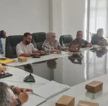 Bahas Isu Ketenagakerjaan, Komisi III DPRD Barru RDP dengan LPN Galangan Kapal Awerange