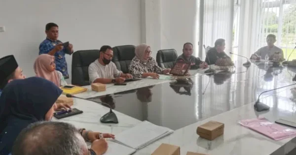 Bahas Isu Ketenagakerjaan, Komisi III DPRD Barru RDP dengan LPN Galangan Kapal Awerange