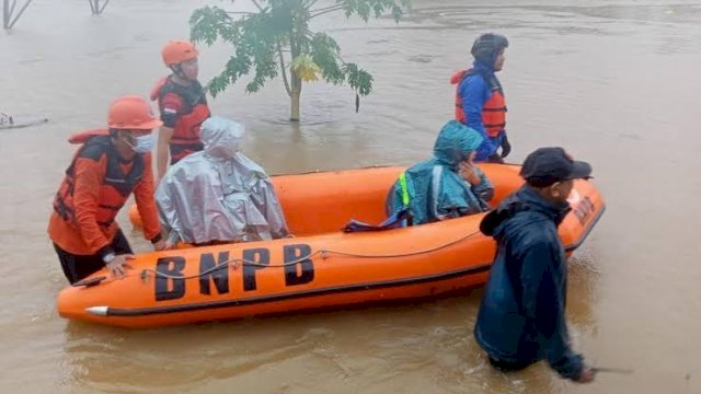 7 Kecamatan di Barru Terendam Banjir, Pemkab Tetapkan Status Siaga Bencana