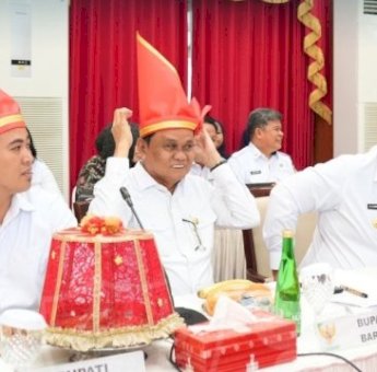 Dipimpin Menko Zulkifli Hasan, Bupati Pangkep Yusran Lalogau Turut Hadiri Rakor Bidang Pangan