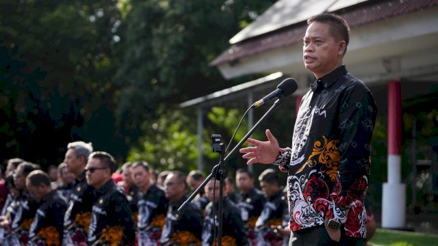 Pj Gubernur Prof Fadjry Djufry.