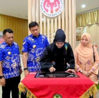 Resmikan Galeri UMKM Dekranasda, Bupati Adnan : Upaya Promosikan Produk Unggulan Gowa