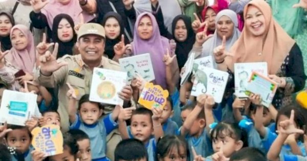 Wakaf Buku Bupati Chaidir Syam Perkuat TGM Maros