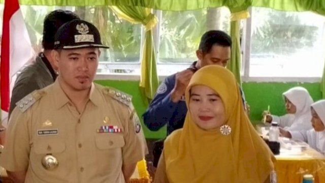 Bupati Pangkep Yusran Lalogau Tinjau MBG di SDN 25 Taraweang Kabba, Harap Bisa Terealisasi di Seluruh Sekolah