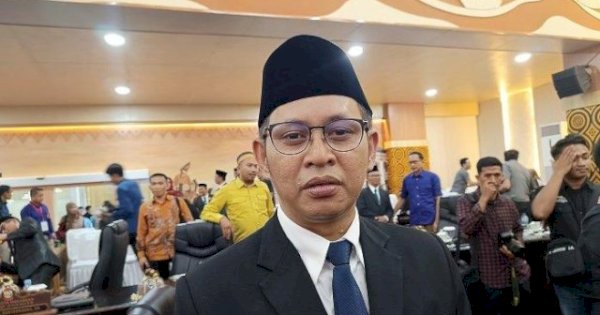 Ketua DPRD Makassar Supratman Sampaikan Duka Mendalam atas Meninggalnya HM Alwi Hamu