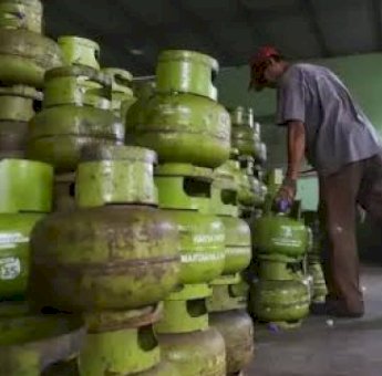 Mulai Hari Ini Beli Gas 3 Kg Tak Bisa Lagi di Pengecer, Ini Gantinya