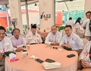 Bupati Terpilih Zadrak Tombeg dan Anggota DPRD Tana Toraja Hadiri HUT Ke-17 Partai Gerindra
