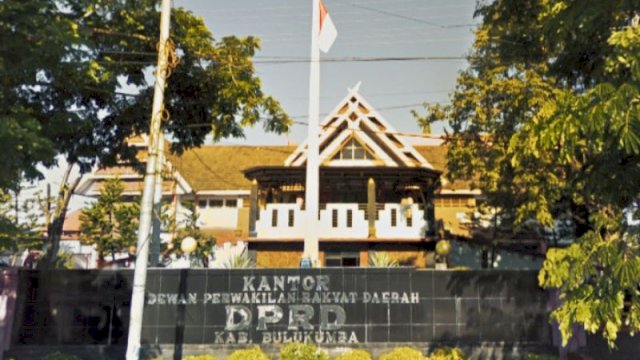 Kantor DPRD Bulukumba.