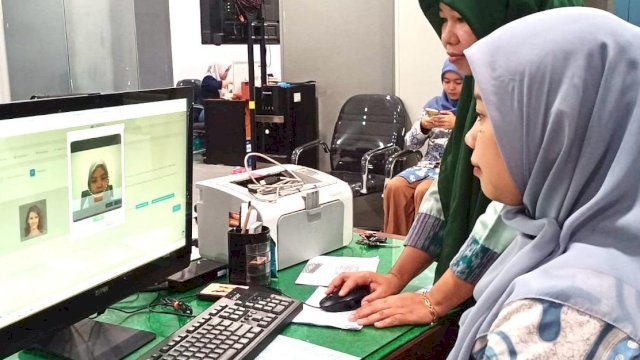 Kominfo Makassar Gencar Maksimalkan Pendampingan Penerbitan TTE.