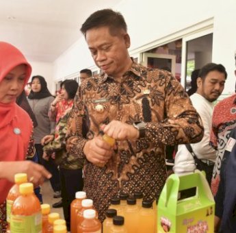 Pj Gubernur Prof Fadjry Djufry Dukung Lomba Kreasi PT ABC Indonesia untuk Bantu UMKM
