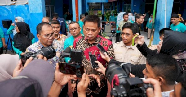 Pj Gubernur Prof Fadjry Djufry Tegaskan Tak Ada Tenaga Honorer Dirumahkan Karena Efisiensi Anggaran