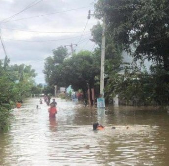 Banjir Makassar Rendam Kecamatan Biringkanaya dan Manggala, 179 Jiwa Diungsikan