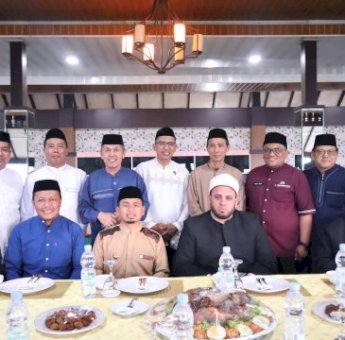 Kehangatan Ramadan: Tasming Hamid dan Ulama Al Azhar Berbuka Puasa Bersama