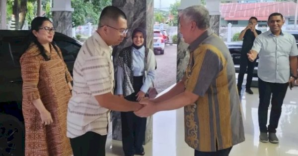 Irwan Hamid Jamu Danrem 141/Toddopuli di Rujab Bupati Pinrang