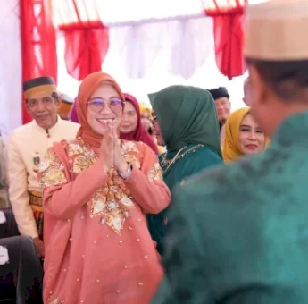 Bupati Gowa Husniah Talenrang Hadiri Hari Jadi Bone ke-695, Harap Sinergi Antar Daerah di Sulsel Makin Kuat