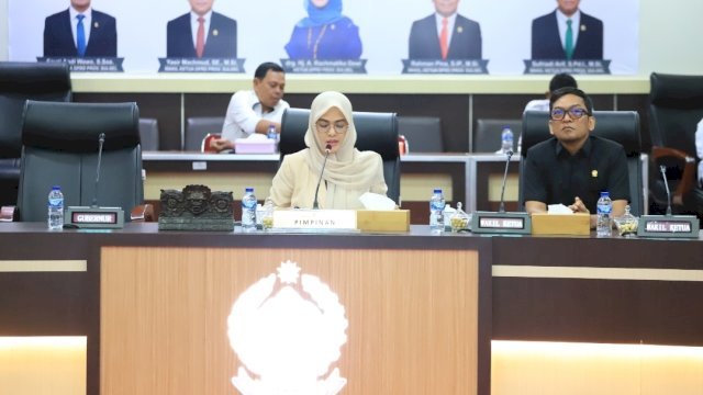 Ketua DPRD Sulsel Andi Rachmatika Dewi, Bersam Wakil Ketua, Fauzi Andi Wawo.
