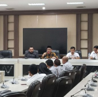 Tunjangan Guru Tertunda, DPRD Makassar Desak Pemkot Bertindak