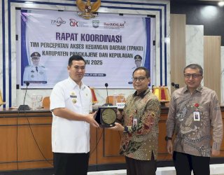 Bupati Pangkep Yusran Lalogau Dorong Akses Keuangan Digital