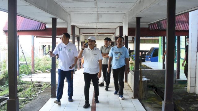 Bupati-Wabup Soppeng Tinjau Gedung Sementara Sekolah Rakyat.