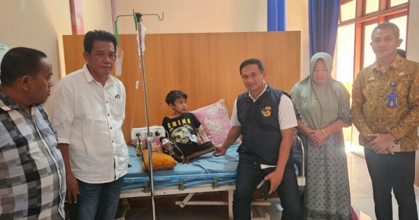 Viral Bocah 9 Tahun Mengidap Penyakit Berbahaya, Rusdi Masse dan Fraksi NasDem DPRD Luwu Gerak Cepat Bantu