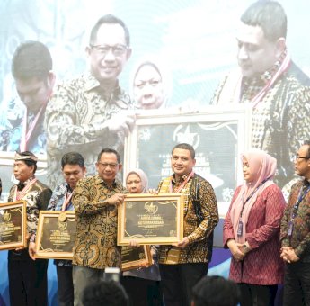 Kota Makassar Raih Penghargaan, Munafri-Aliyah Komitmen Tingkatkan Pelayanan Dasar