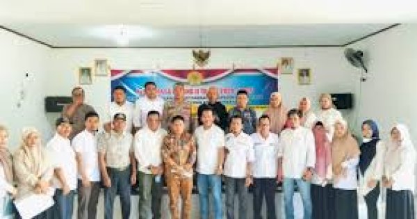 Reses Masa Sidang Ke II di Kecamatan Mappedeceng, Ini Harapan Wakil Ketua DPRD Lutra