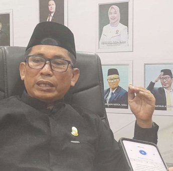 DPRD Makassar Minta Sanksi Tegas Bagi Oknum Nakal di PPDB